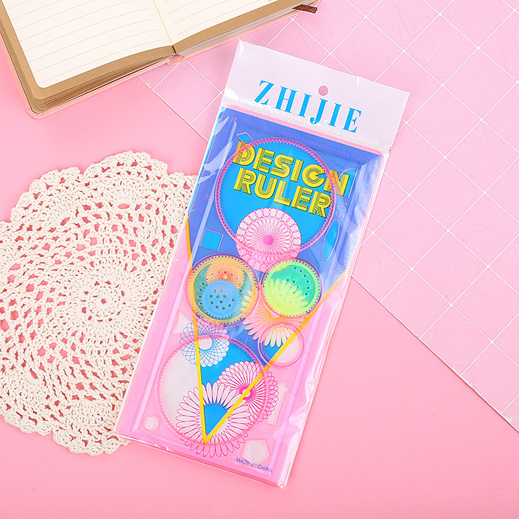 Picture of Creative puzzle four-color kaleidoscope template ruler drawing board ruler kaleidoscope children painting ruler primary school student prize wholesale
