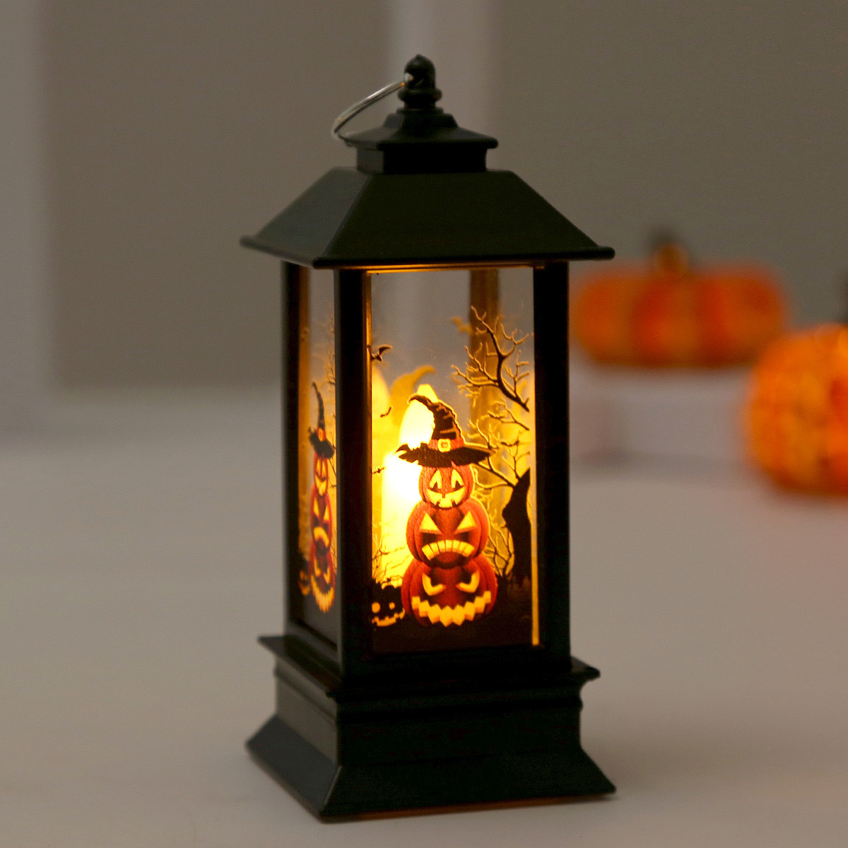Picture of Retro Halloween wind light LED electronic candle light portable pumpkin light Halloween decoration photo props