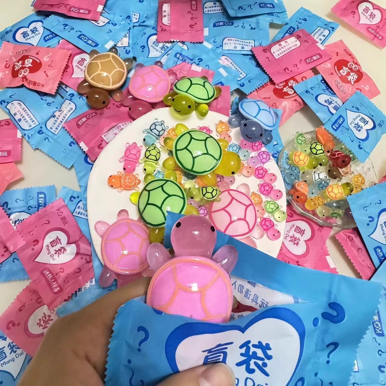 Luminous Flash Little Turtle Pair Touch Blind Bag Toy Children's Simulation Animal Small Gift Ornaments Blind Box Micro Landscape
