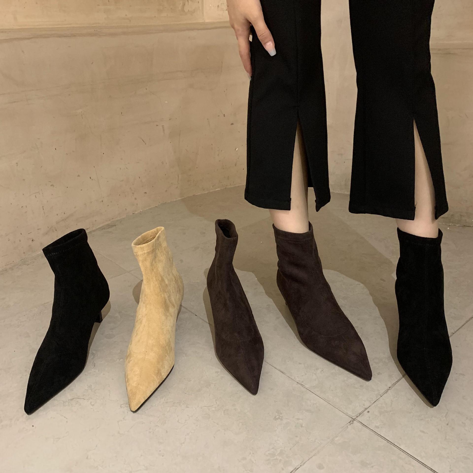 2024 Autumn and Winter Pointed Thin Heel Stretch Boots Internet Popular Thin Boots Middle Boots Frosted High Heel fleece-lined Commuter Boots Women