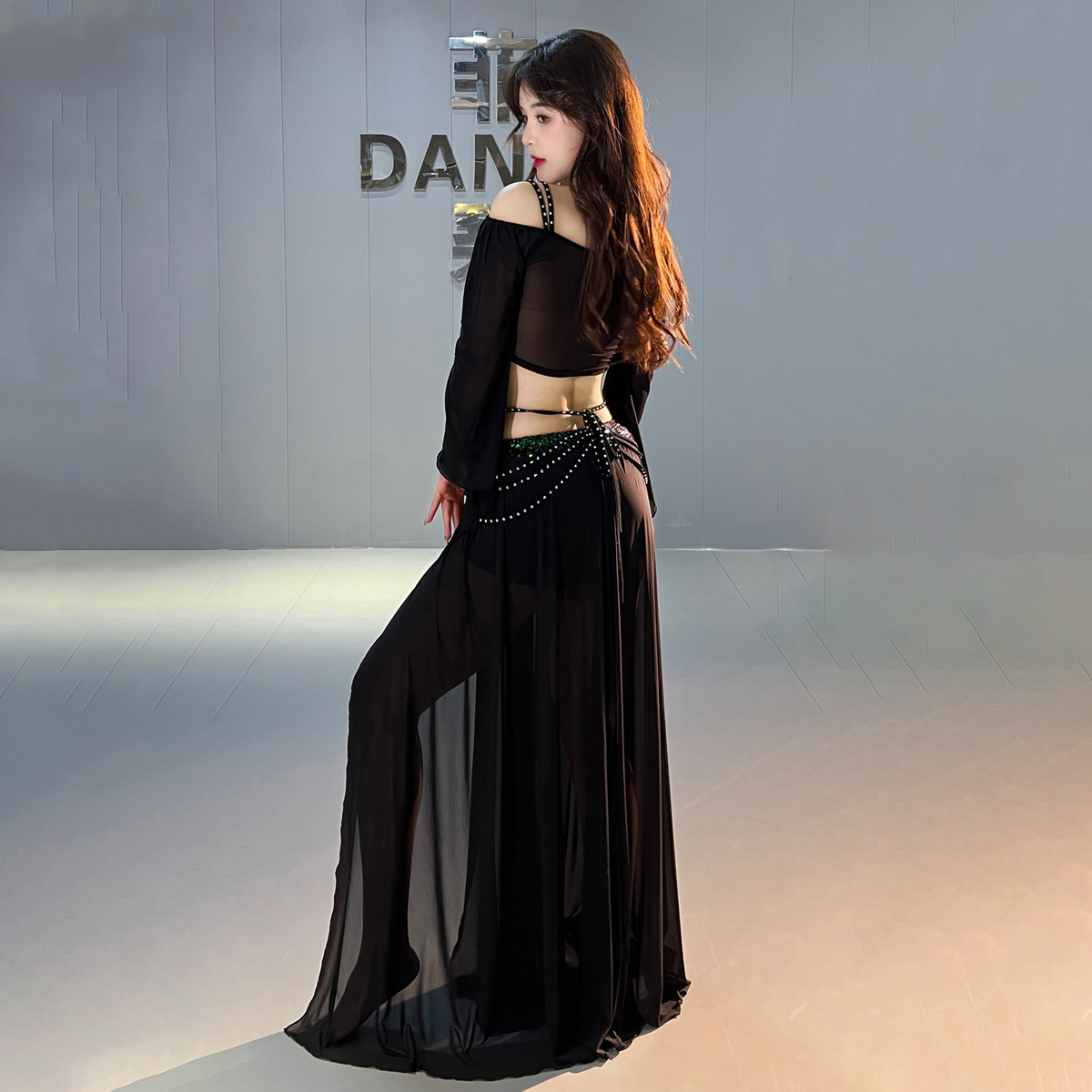 Picture of Dancers Original Niche Design Belly Dance Costume Sequins Spring Mesh Training Class Clothes suit 5090