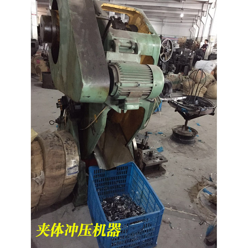 Picture of Dovetail clip factory specializing in the production of 32mm dovetail clip black dovetail Clip 3# Long tail clip limited special treatment