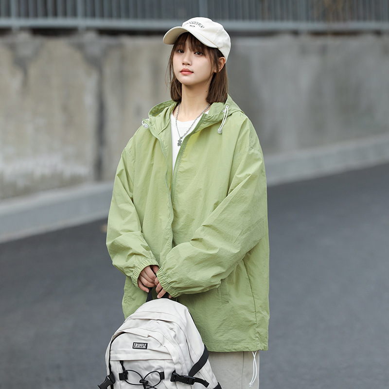 Picture of UPF50 Ice Silk Sunscreen Clothing Women's Summer Thin Loose Waterproof Sunscreen Clothing Couple Coat Men Can Develop LOGO