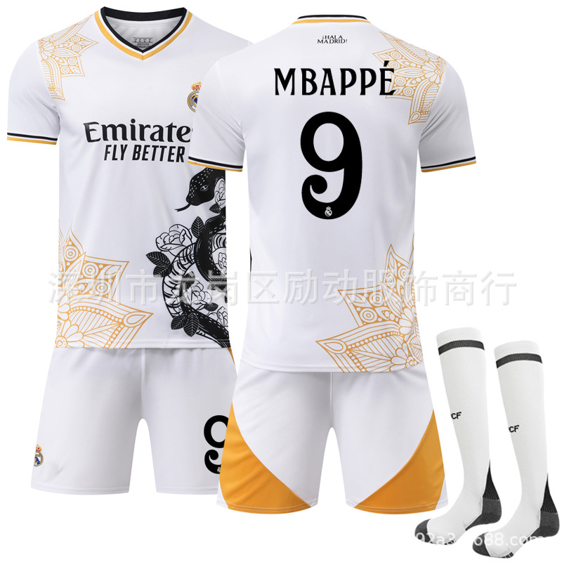 2526 Retro Club No. 9 Mbappe Jersey Sports Uniform T-Shirt Real Madrid White Snake Commemorative Edition Football Uniform