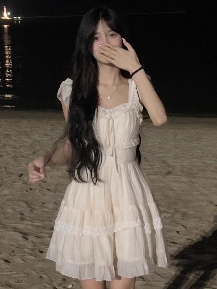 Summer New French Style Sweet Pure Style Square Neck Small Flying Sleeve Dress Women's Small Waist Slimming Short Dress