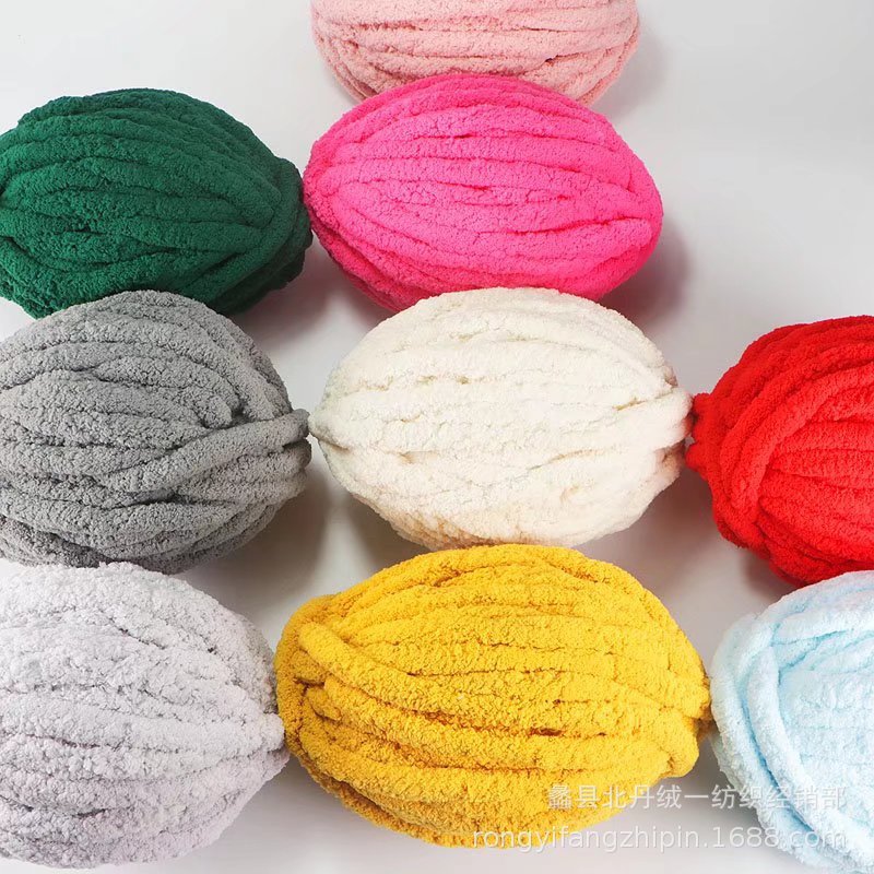 Picture of Extra Thick Ice Strip Wool Handmade Blanket Coral Fleece Ice Strip Novice Scarf Line Cushion Blanket Line