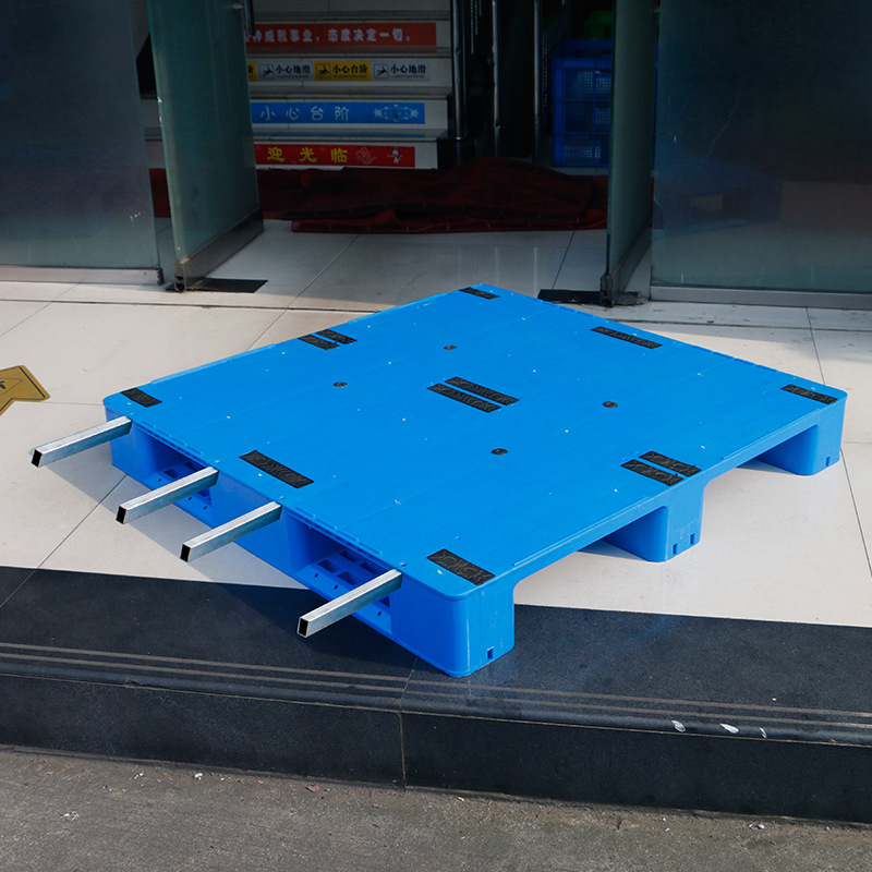 Picture of Manufacturers plastic pallet 1210 flat Sichuan shelf pallet card pallet cushion warehouse pallet moisture-proof storage logistics pallet