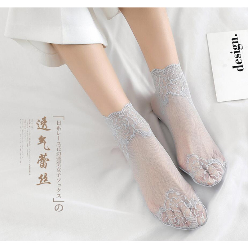 Picture of New lace short socks thin cotton mid-tube stockings spring and summer sweat-absorbent non-slip invisible boat socks ladies socks
