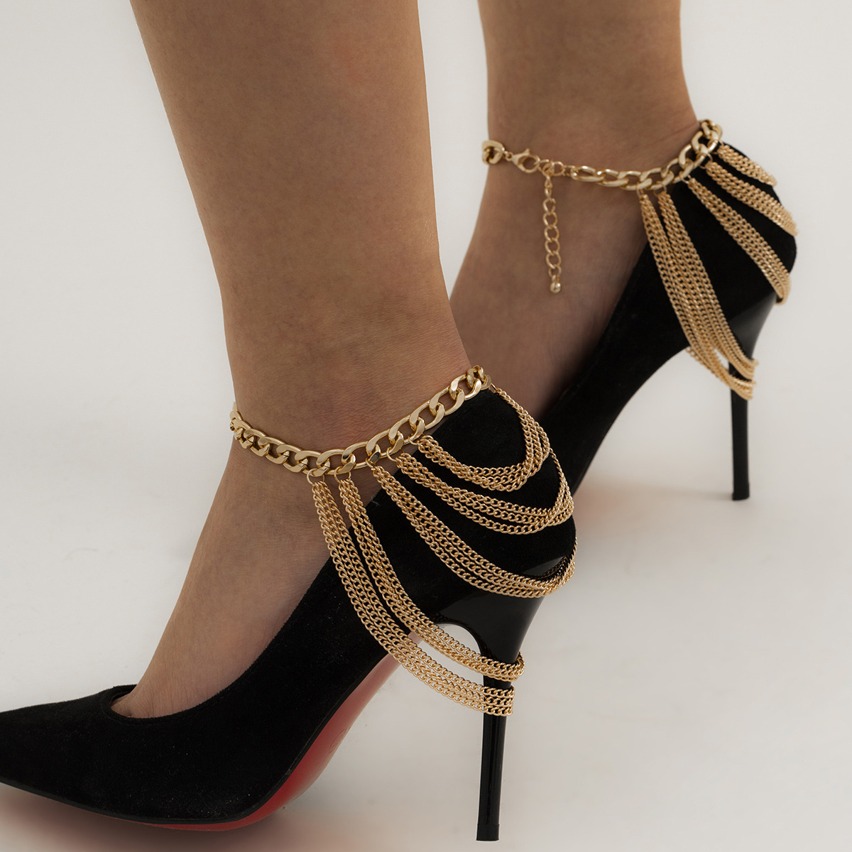 1 Piece Personalized Trendy Hip-hop Punk Style Metal Shoe Chain Multi-layer Tassel Anklet Ladies Multi-layer Anklet