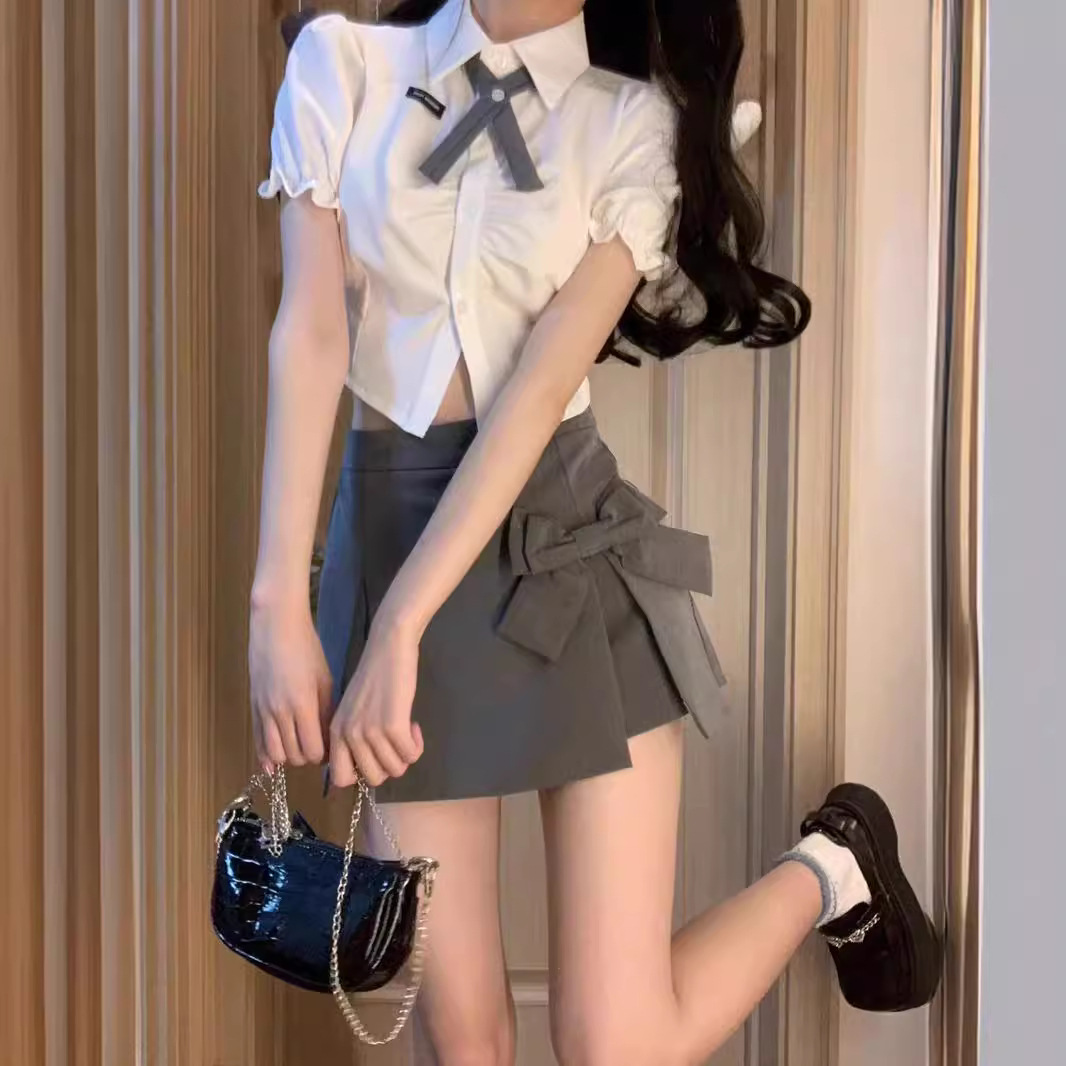 College Style Girl's Short Hot Girl Skirt Grey All-match Summer High Waist Split Skirt Skirt Pure Design Sense