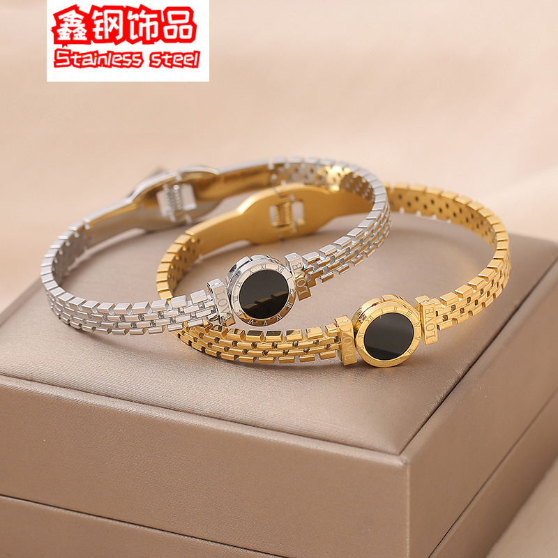 18K Gold and Korean Titanium Bracelet Women's ins Cold and Cold Style Niche Design Sense Internet Celebrity Roman Watch Bracelet