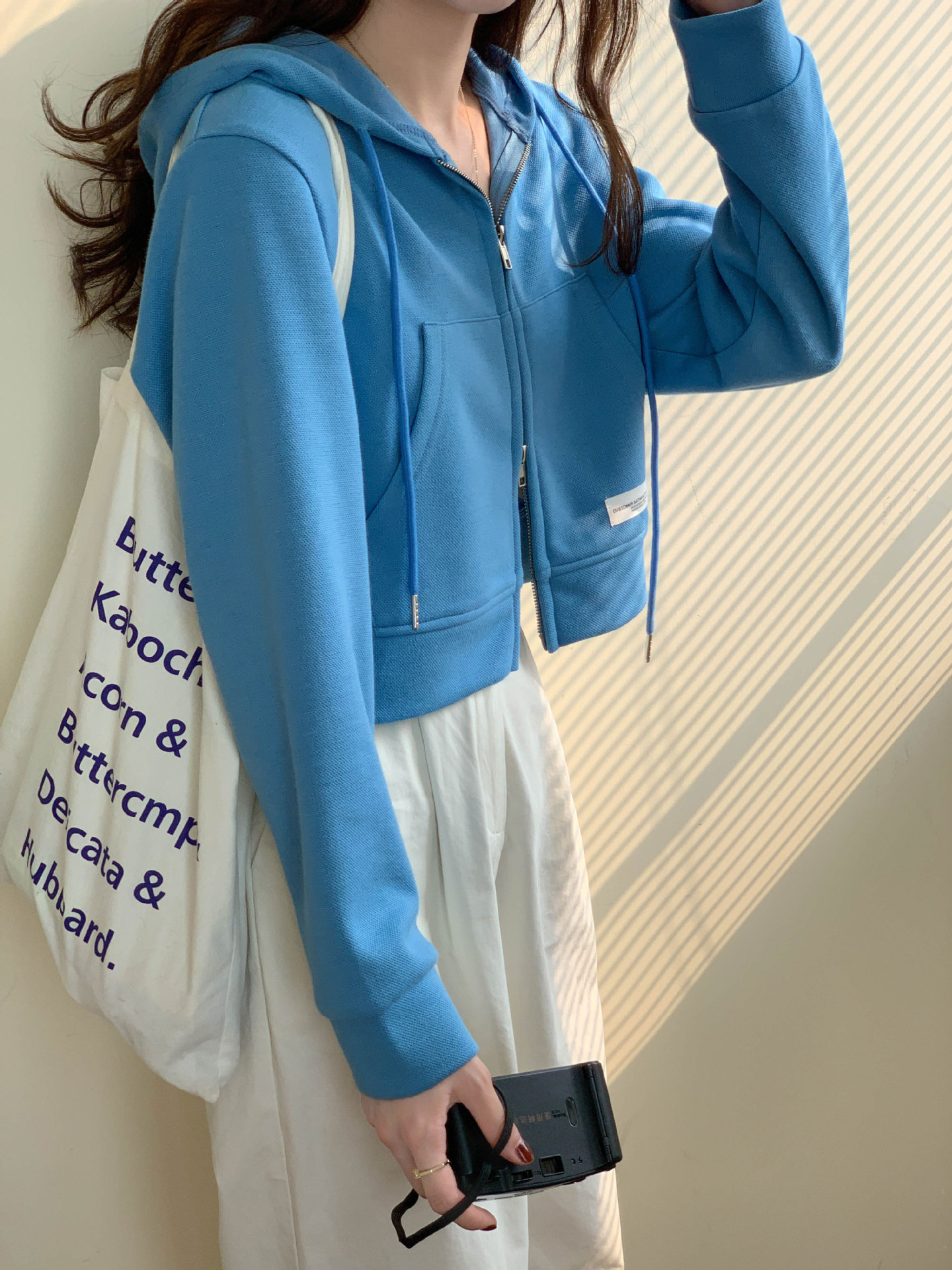 Picture of Thin Cotton Sweatshirt Women's Short Design Spring and Summer Short Pink Top Casual Hooded Cardigan Zipper Jacket