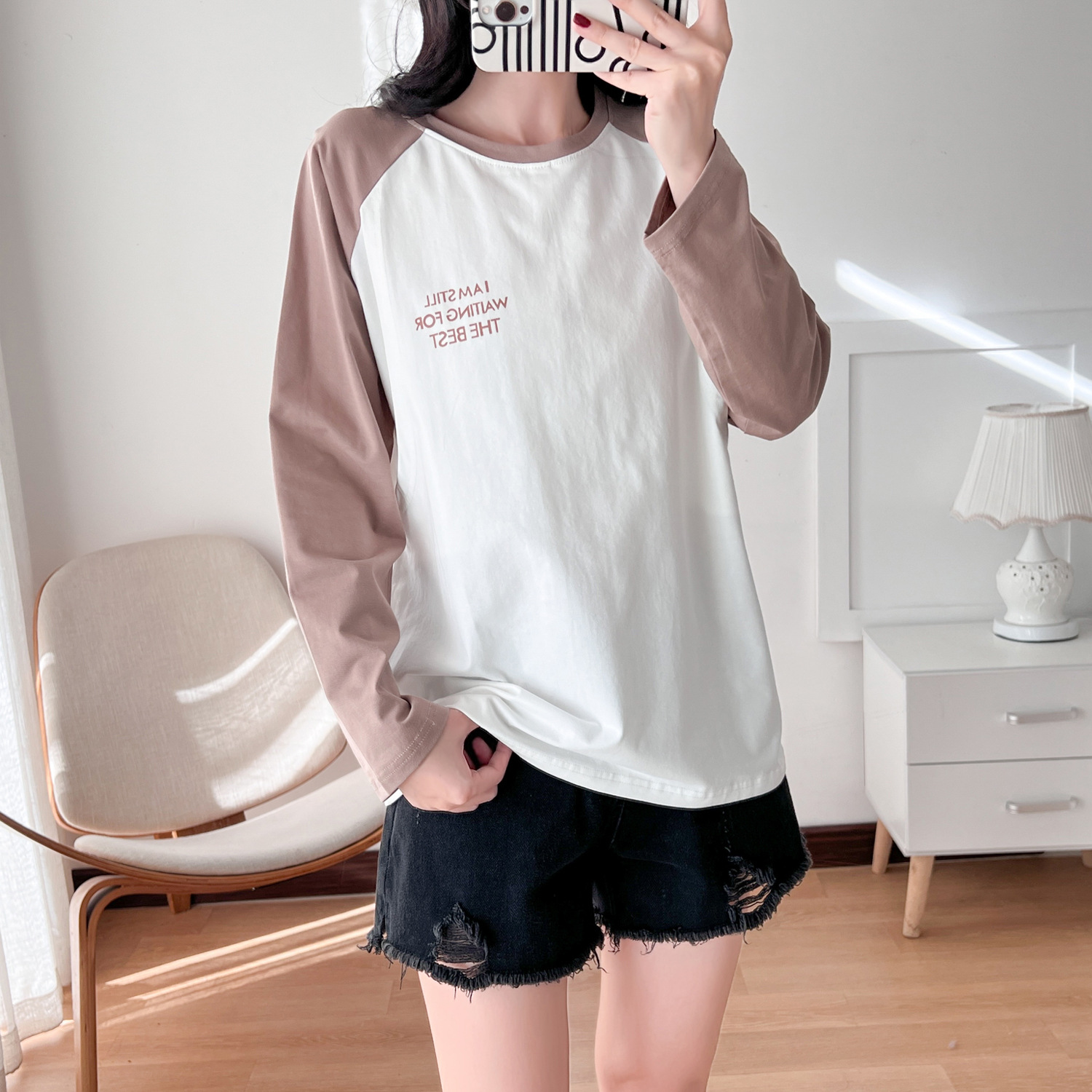 Picture of Breastfeeding Top T-Shirt Hot Mom Style Pure Cotton Outer Wear Spring and Autumn Pregnant Women's Long Sleeve Breastfeeding Moon Dress Women's Large Size