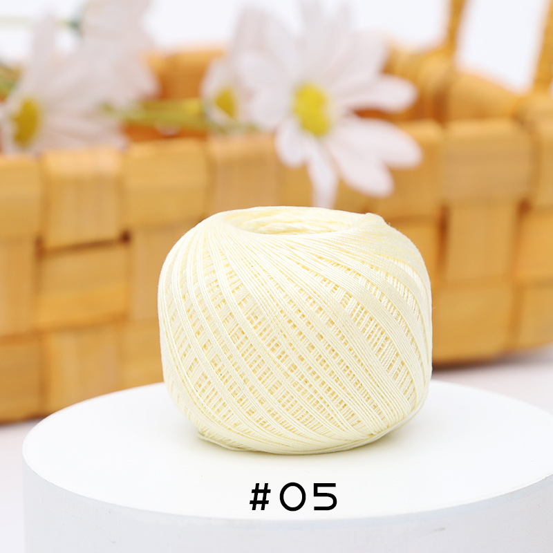 Picture of Warm Color No.10 Lace Strongly Twisted Mercerized Pearl Egyptian Long-staple Cotton Handmade Micro-hook Hand-bow Ball 20g Wool Ball