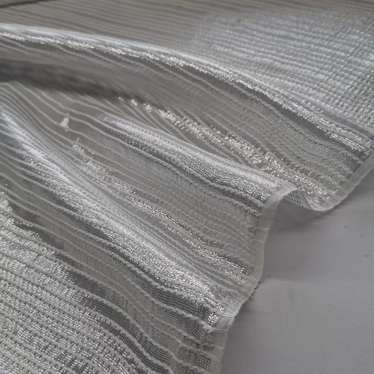 Silver white 10 mom silver leather mulberry silk georgette fabric wide fashion skirt silk fabric