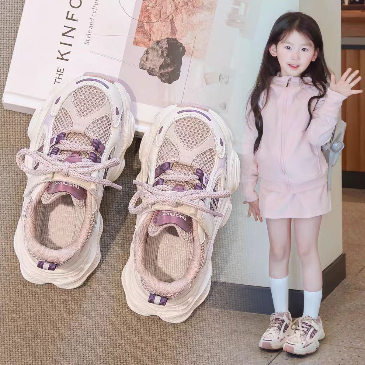 Girls' Shoes 2025 Spring and Summer New Children's Dad's Shoes Breathable Medium and Large Children's Sports Shoes Girls' Hollow Summer Style