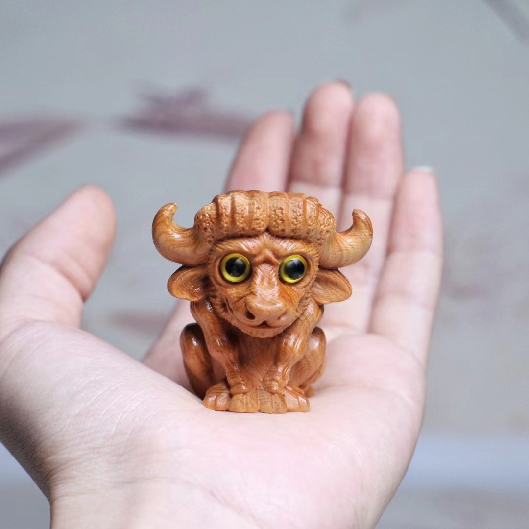 Picture of Boxwood Carving Mo Angry Cats and Dogs Unisex Hand Handle Creative Desktop Small Ornaments Crafts