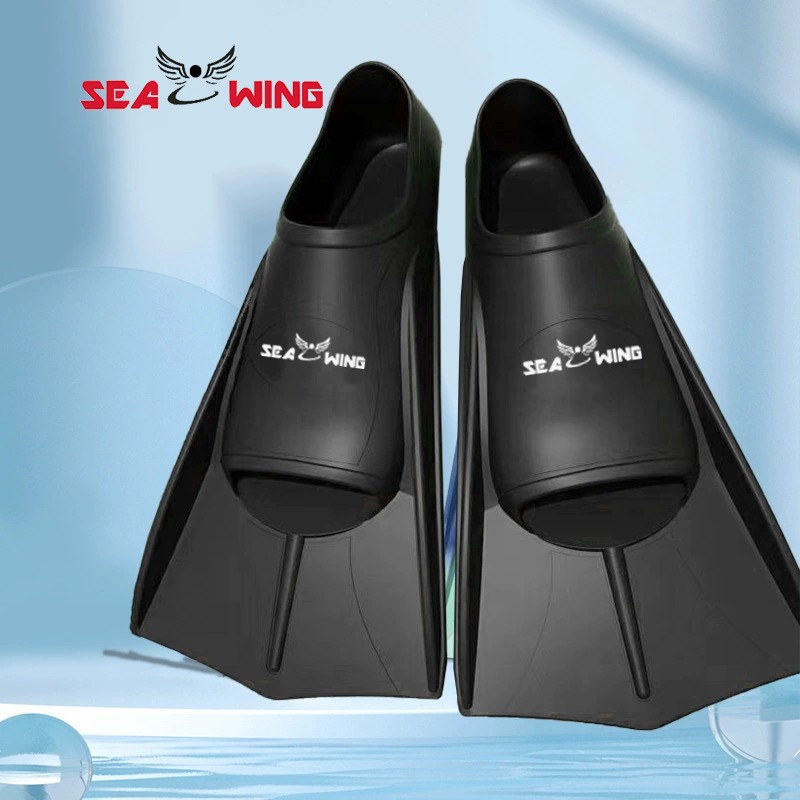 Picture of Free diving flippers for men and women diving swimming frog shoes swimming frog lightweight diving feet silicone short flippers training professional