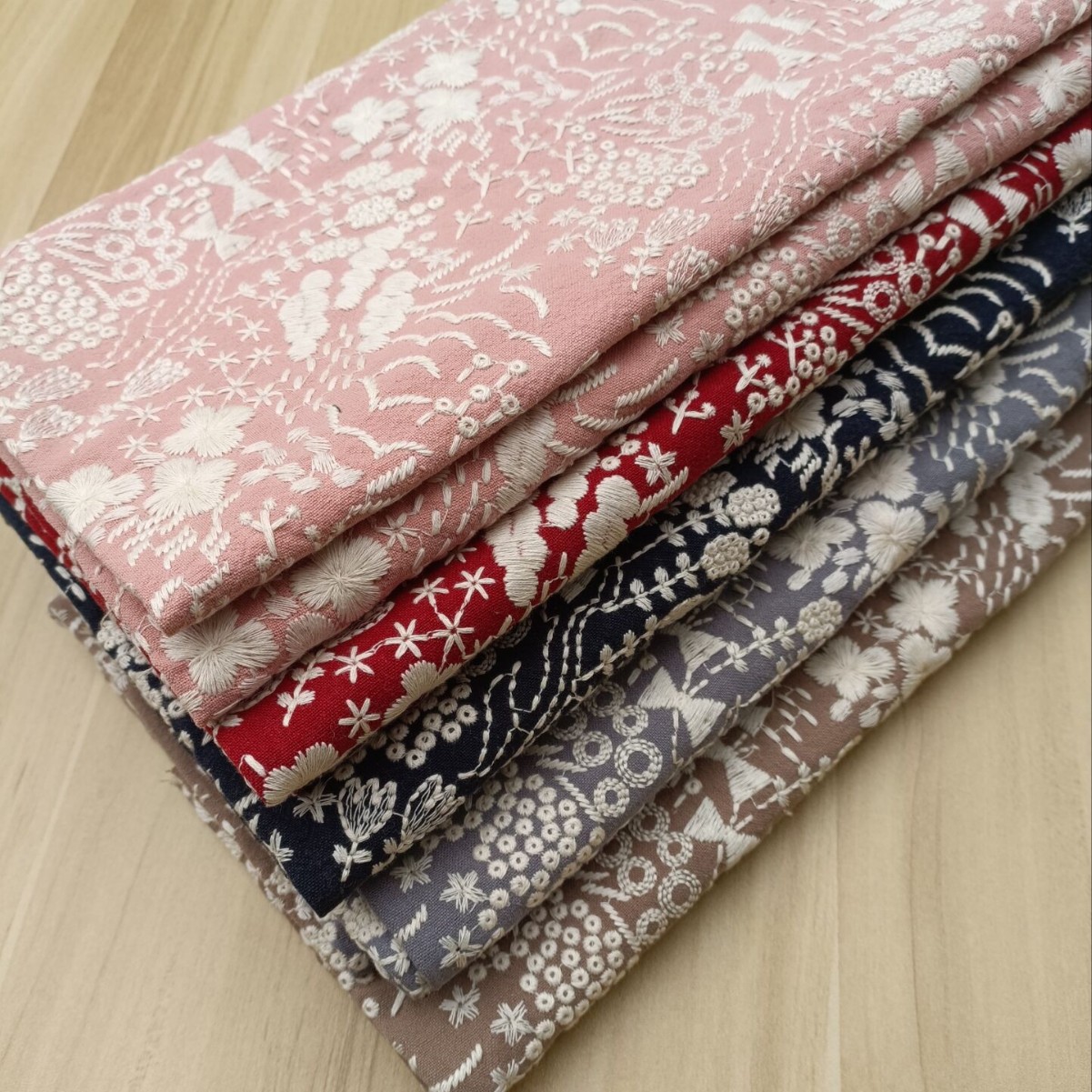 Yechuan Ming Style Handmade Wind Yukou Meizi Huahai Embroidered Fabric Cotton and Linen DIY Handmade Tablecloth One-meter Price