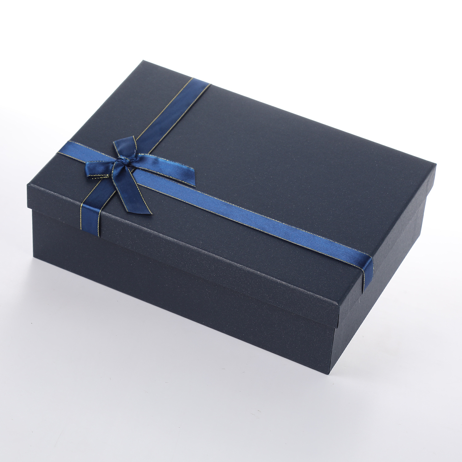 Picture of Hand gift box towel gift box thermos cup gift box heaven and earth cover packaging box wedding companion factory spot wholesale