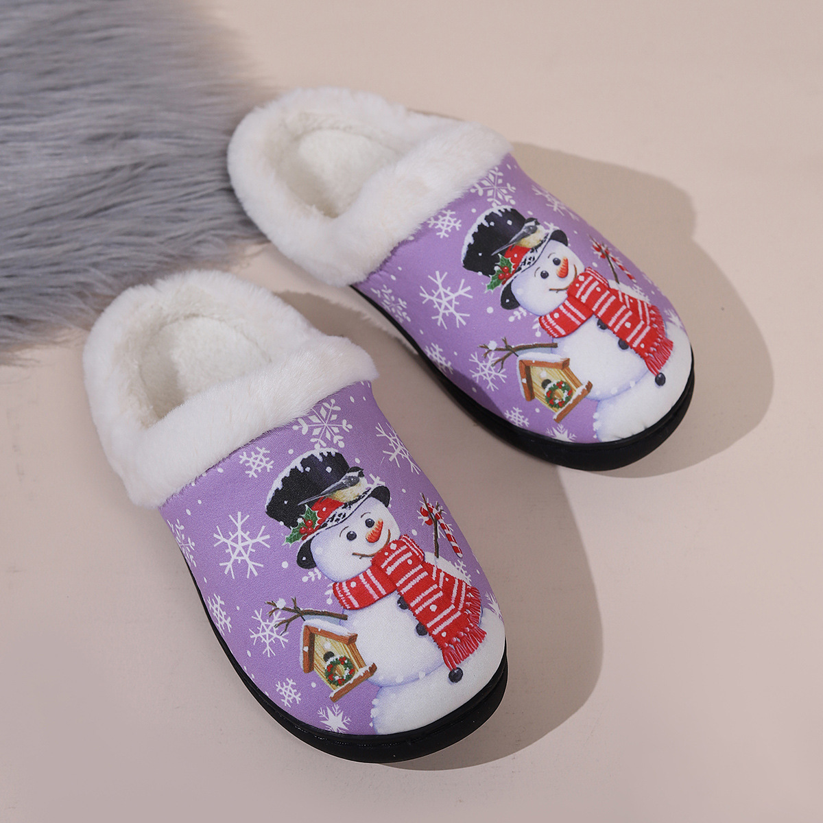 Picture of Cross-Border Spot New Cotton Slippers for Women Spring Japanese Fashion Home Wear-Resistant Slippers Cotton Shoes Cute Christmas Series