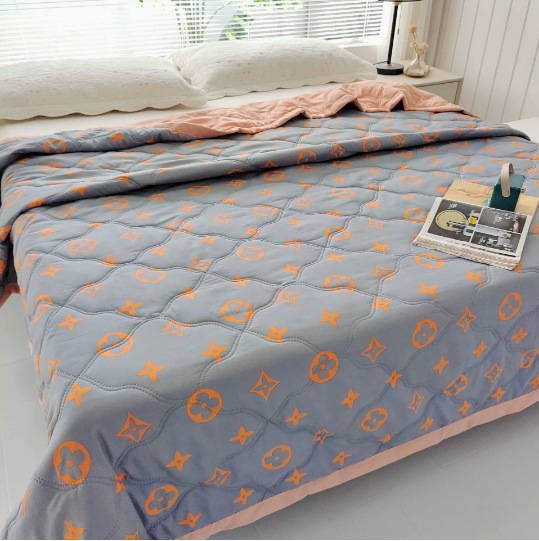 Picture of New store celebration gift quilt summer quilt air conditioning quilt opening gift quilt will sell gift quilt thin quilt printable lo