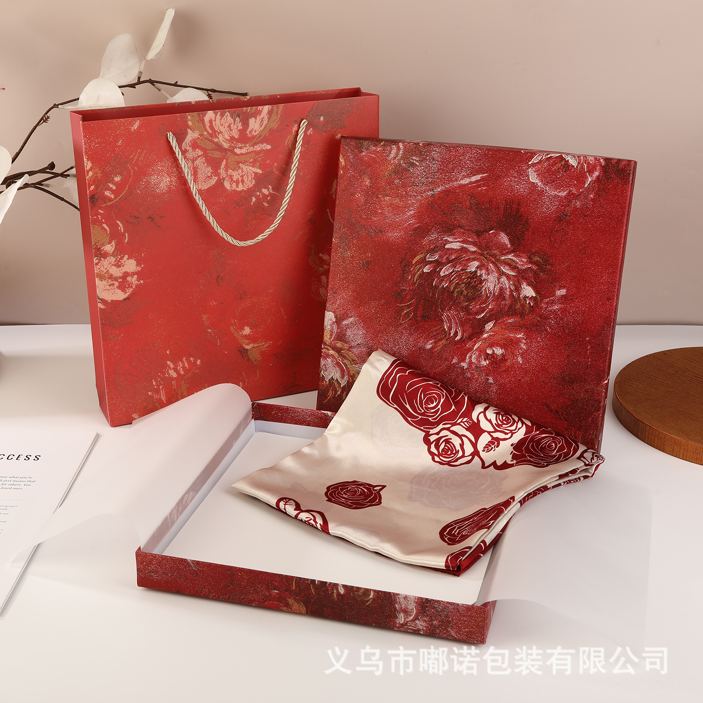Spot Retro Ink Style Gift Box Square Red Silk Scarf Packaging Box Exquisite Square Scarf Shawl Gift Box Empty Box
