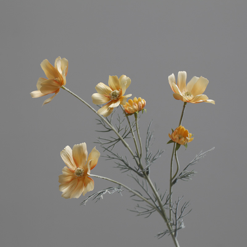 Picture of Taobao small wholesale foreign trade supply pastoral floral simulation flower silk flower Gesang chrysanthemum small chrysanthemum Persian chrysanthemum