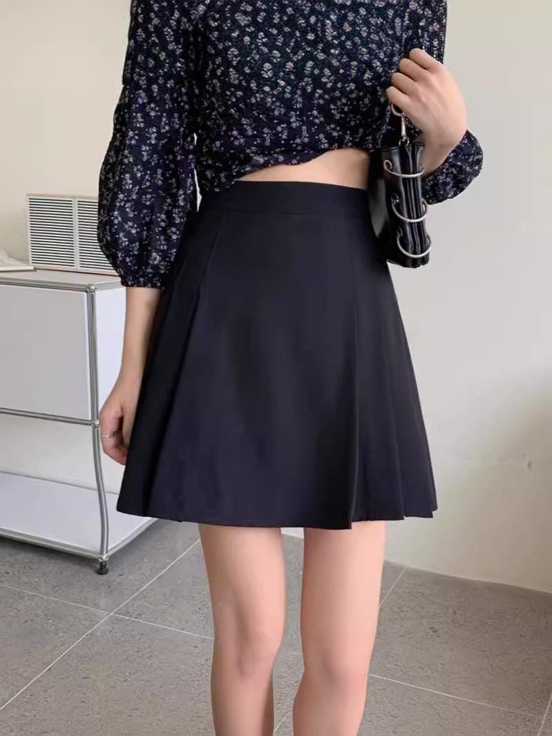 plus size chubby girl Black Pleated Skirt Women's Summer 2024 High Waist A- Line Skirt Anti-Glow Slimming Hip Skirt