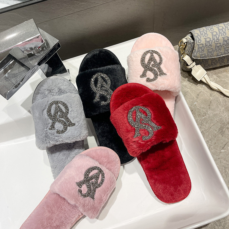 Light Luxury Trendy Brand Cotton Slippers Women's Winter Outer Wear Rhinestone Mao Mao Non-slip Warm Household Indoor Sliding Slippers