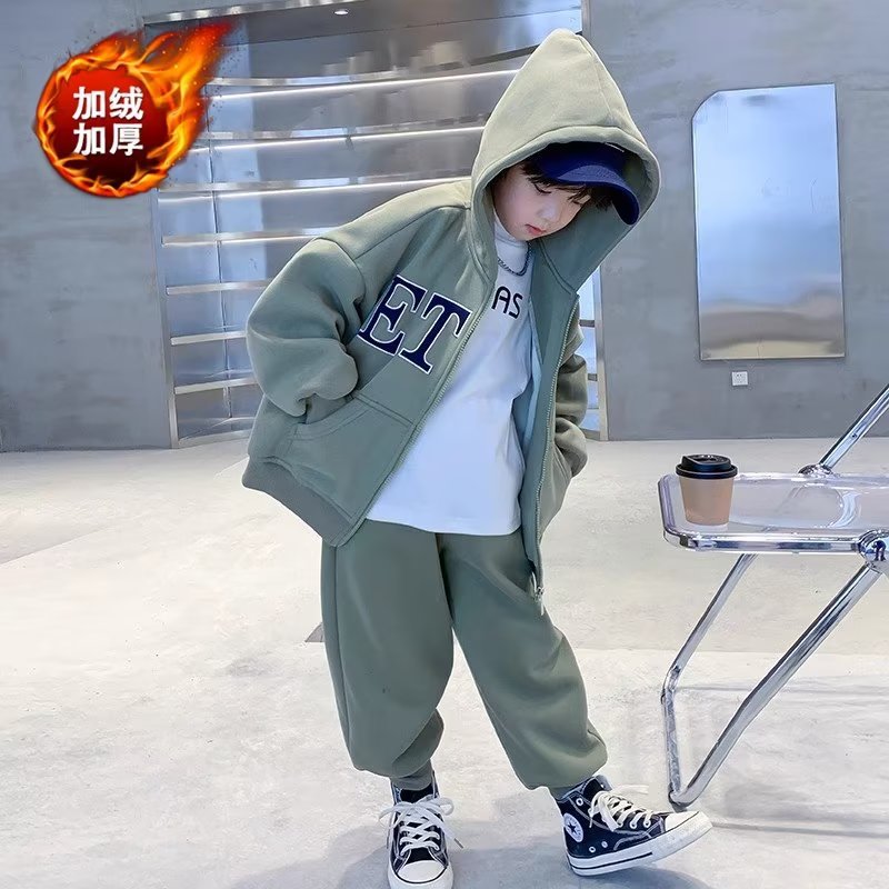 Boys' autumn vests suit 2023 new big boys fleece-lined handsome children's sports fried street
