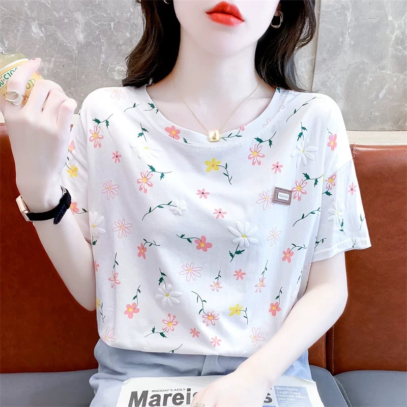 Short-sleeved T-shirt Women's Top Summer New Loose plus size Small Fresh Design Sense Niche T-shirt Floral Shirt