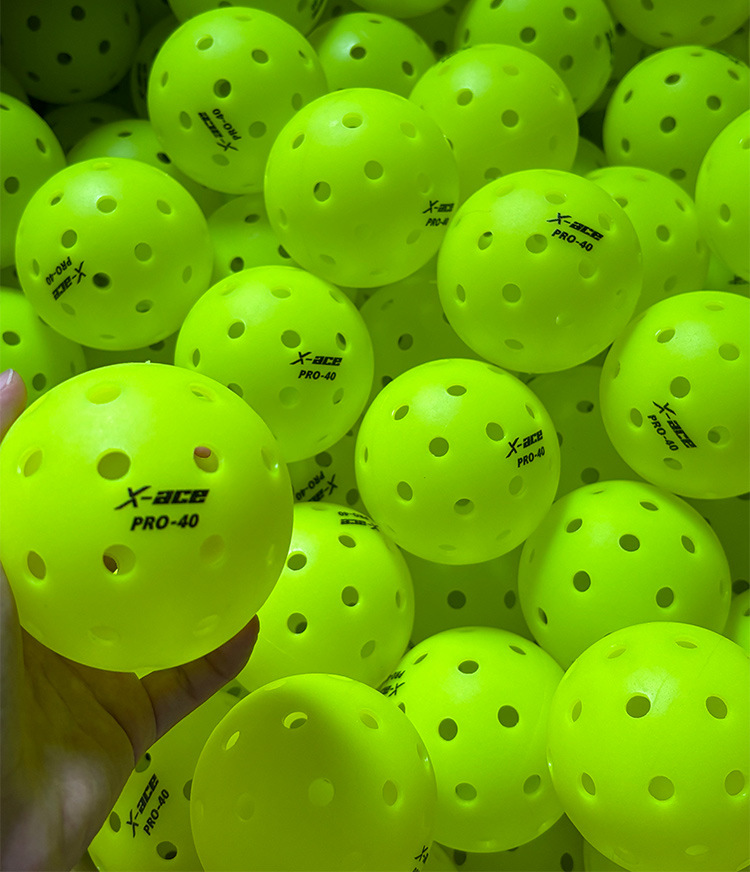 Picture of X-ACEpro40pickleball Peak Ball 40-hole rotational molding one-piece porous hole hole ball practice ball