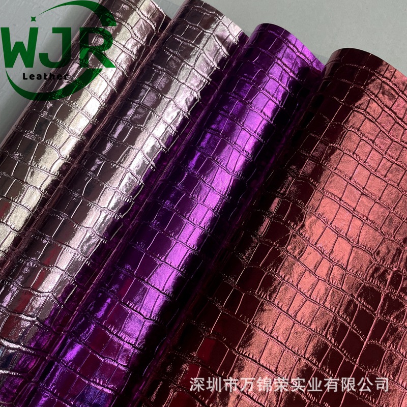 Wholesale 0.7mm crocodile pattern glossy leather metal bamboo PU leather luggage sofa handbag PU leather fabric