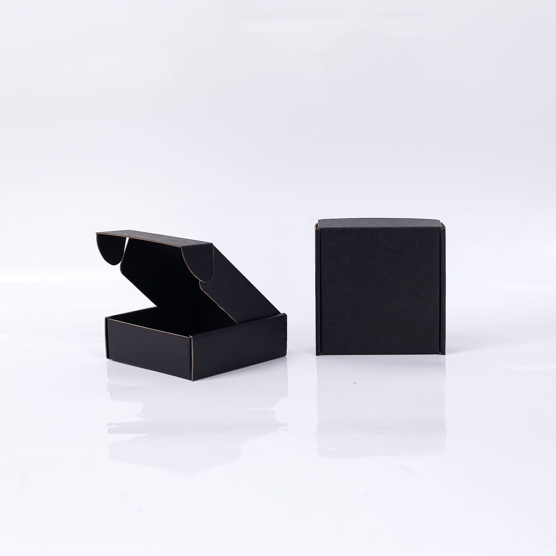 Picture of Matcha green color flying machine box special hard packaging box cross-border e-commerce express logistics clothing jewelry gift box packaging box