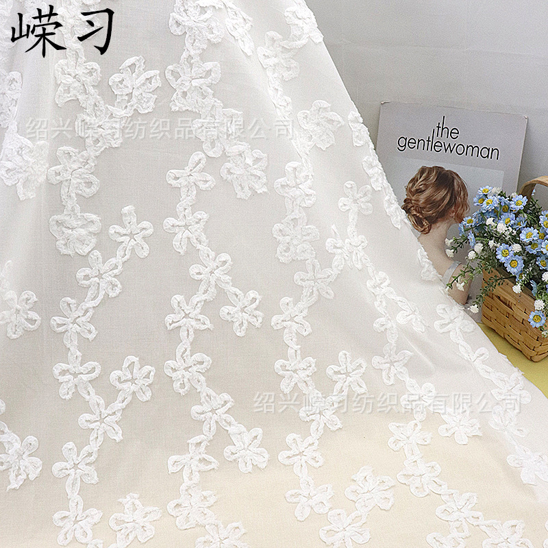 New Cotton Three-Dimensional Small Flower Plate with Embroidered Pastoral Style Embroidered Floating Flower Clothing Jacket Dress Fabric