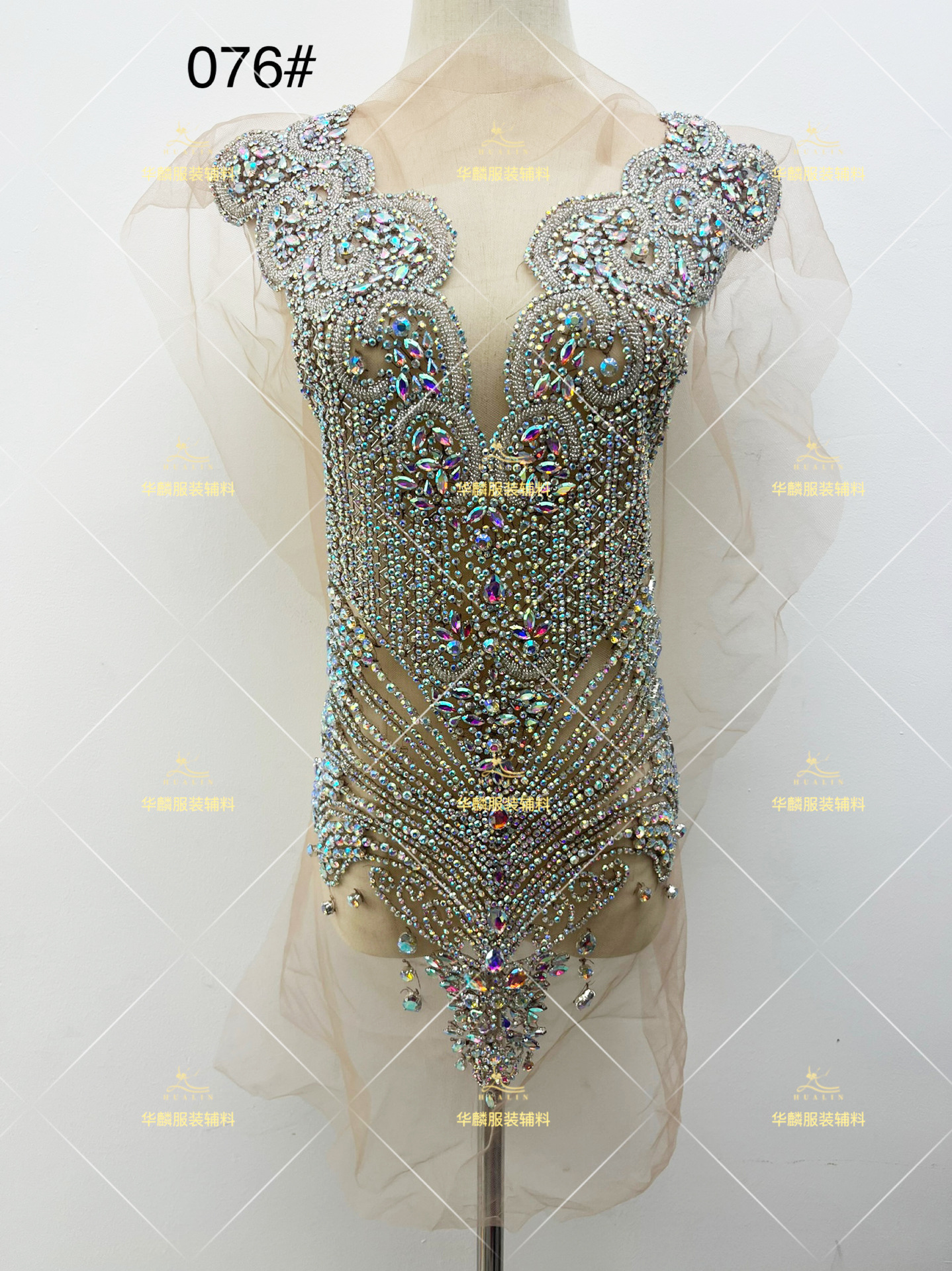 Picture of Hot Selling 18-Color Rhinestone Beading Xiuhe Clothing Applique Mesh Embroider Evening Dress Cutting Patch Cross-Border Wedding Accessories