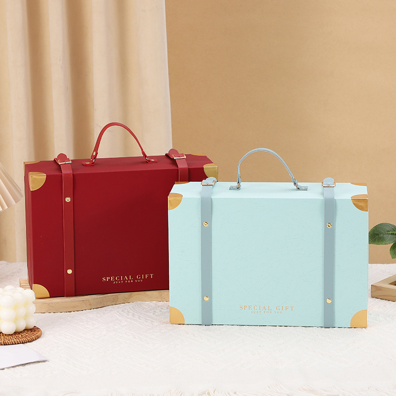 New Year's Gift Box, New Year's Specialty Satchel Packaging Box, Corporate Annual Meeting Companion Gift Box, Retro Suitcase