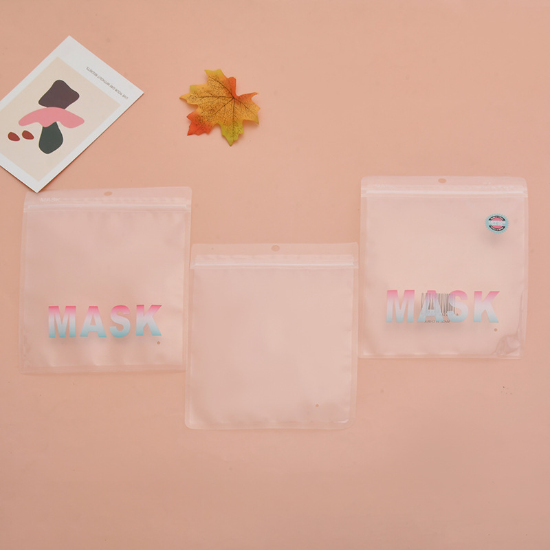 Cross-border wholesale English mask self-sealing bag simple fashion transparent mask bag spot dust mask packaging bag