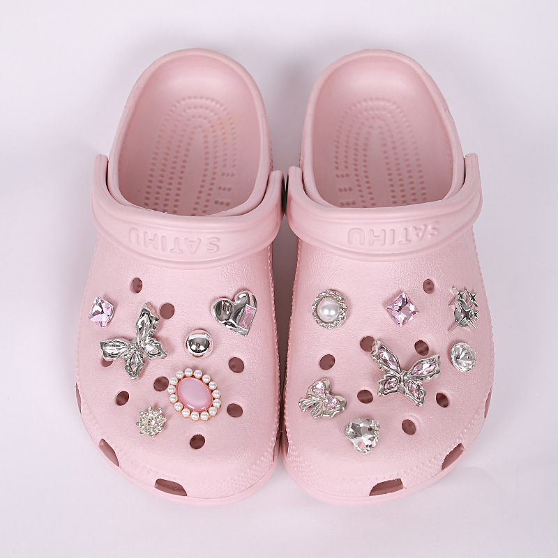 Croc Shoes Flower Metal Rhinestone Butterfly Shoe Buckle Cross-Border Women's Shoe Accessories Sweet and Cool Decorative Buckle Jewelry Wholesale