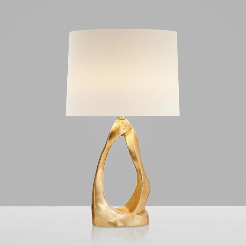 American Art Table Lamp Bedroom Bedside Table Lamp Modern Simple Light Luxury Creative Golden Bedside Lamp Warm