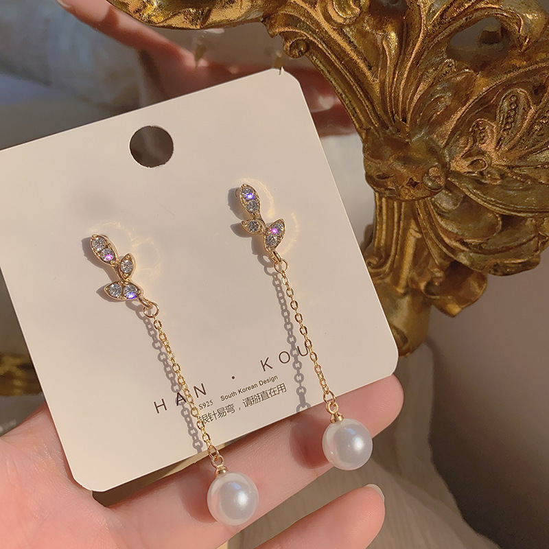 Korean Style Leaf Tassel Earrings Earrings Women's Small Fresh Long Micro-inlaid Zircon Earrings Distinctive All-match Pearl Earrings