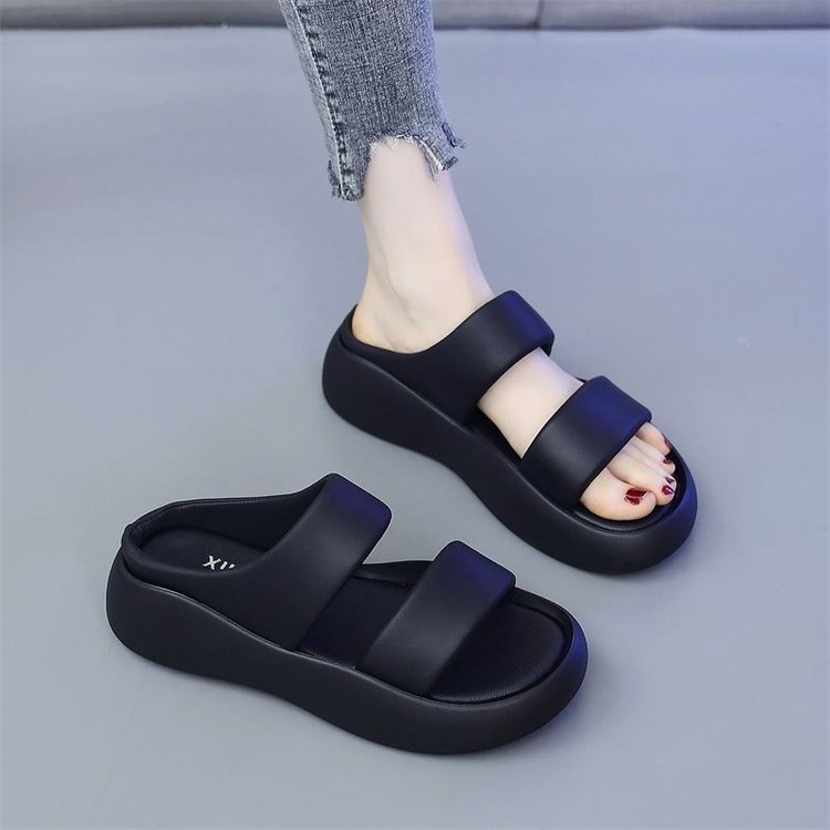 Sandals and Slippers Women's Summer Outer Wear 2024 New Thick-soled Beach Sandals Fashion Women's Pregnant Women's Soft-soled Slides