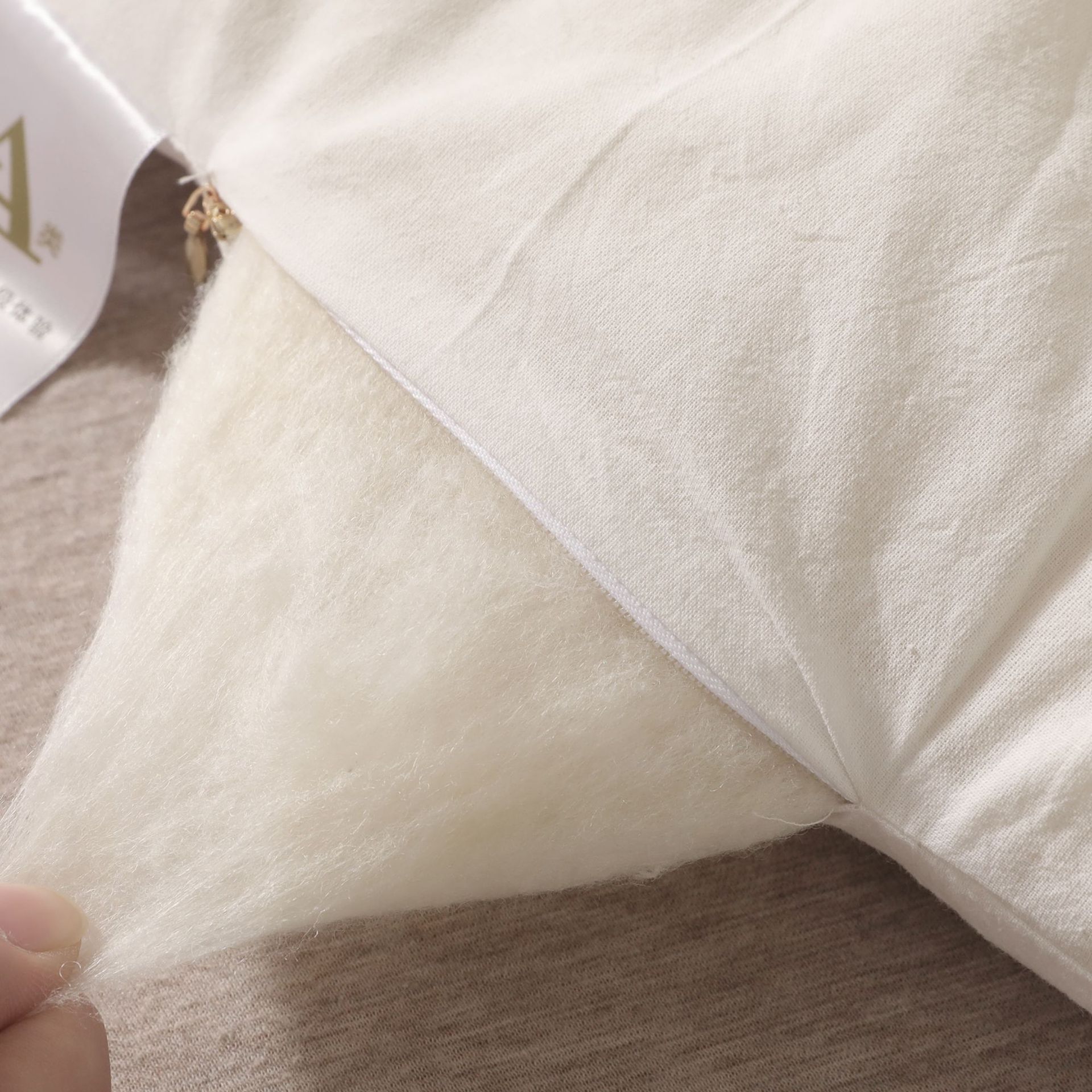 Picture of 30% protein modified polyvinyl alcohol fiber class a cotton quilt soybean quilt cotton quilt spring and autumn quilt winter quilt