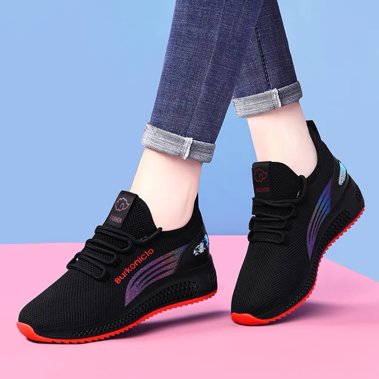 Picture of 2025 New Spring and Autumn Flat Sports Shoes Women's Soft Soled Casual Shoes Trbottomy Dancing Mom Shoes Foreign Trade Cross-Border Women's Shoes