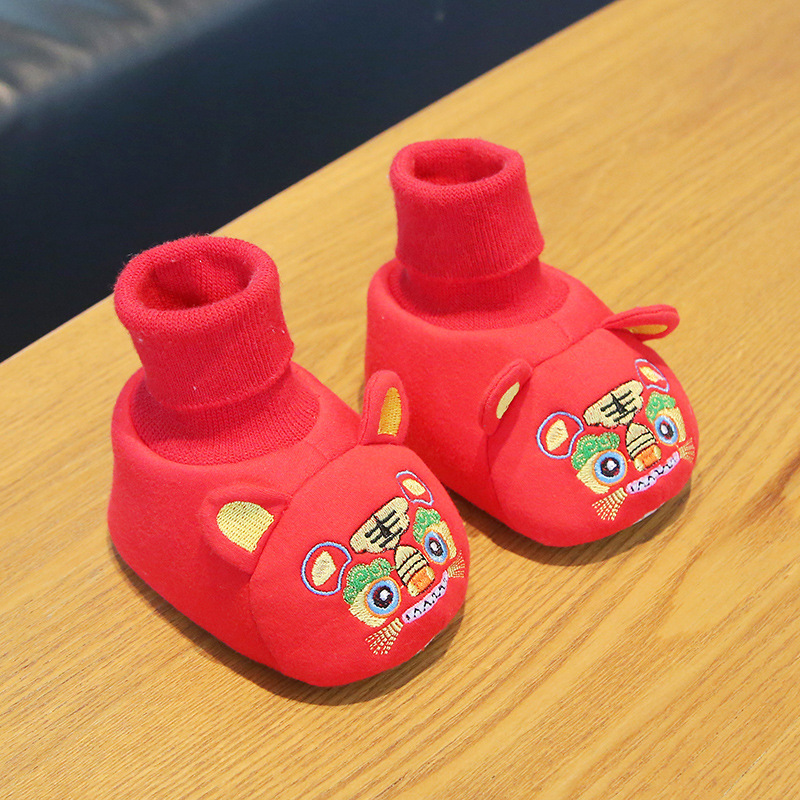 Baby Red Socks Shoes Autumn and Winter Thick Velvet Warm Foot Cover Anti-drop Toddler Shoes Non-slip New Year Full Moon