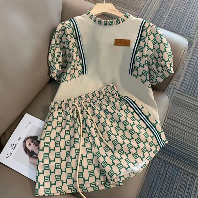 Girls' Sports suit 2023 Summer New Arrival CUHK Children's Fashion Casual Chanel Style Short-sleeved Shorts Two-piece Set