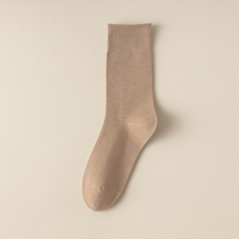 Picture of Socks Women's Mid-Calf Ins Trendy Versatile Confinement Socks Pure Color Autumn and Winter Retro Style Pile Socks White Socks Long Socks