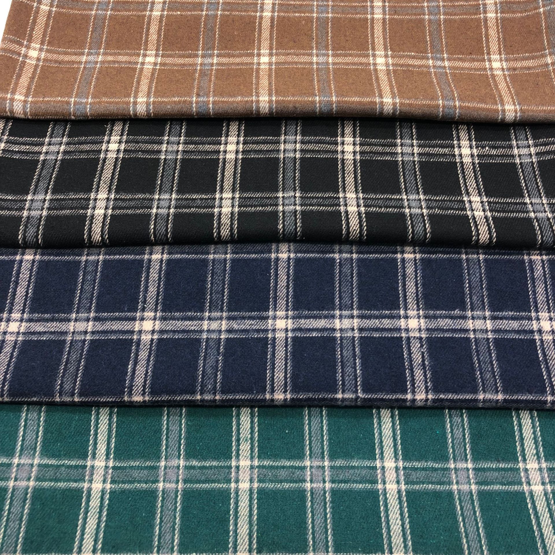 Brinded polyester-cotton twill yarn-dyed plaid leisure shirt plaid fabric children's clothing home clothing handmade DIY cloth