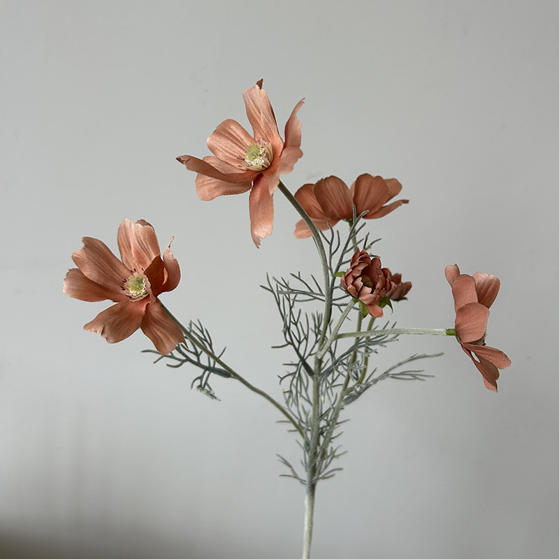 Picture of Taobao small wholesale foreign trade supply pastoral floral simulation flower silk flower Gesang chrysanthemum small chrysanthemum Persian chrysanthemum